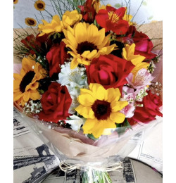 SunFlower and roses bouquet 